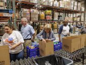 July 19, 2024: Senator Schwank and Secretary Reading tour Helping Harvest Food Bank.
