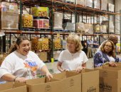 July 19, 2024: Senator Schwank and Secretary Reading tour Helping Harvest Food Bank.